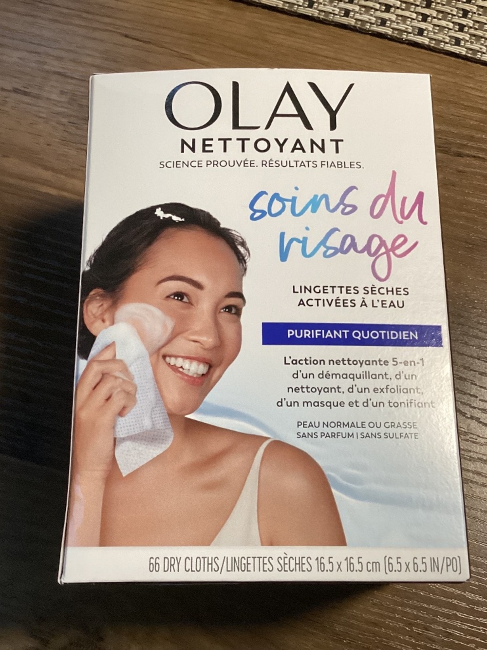 Olay Cleansing Facials Water-Activated Dry Cloths Daily Purifying 66 Dry Cloths